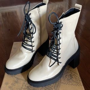 FREE PEOPLE Dylan lace up bootie
